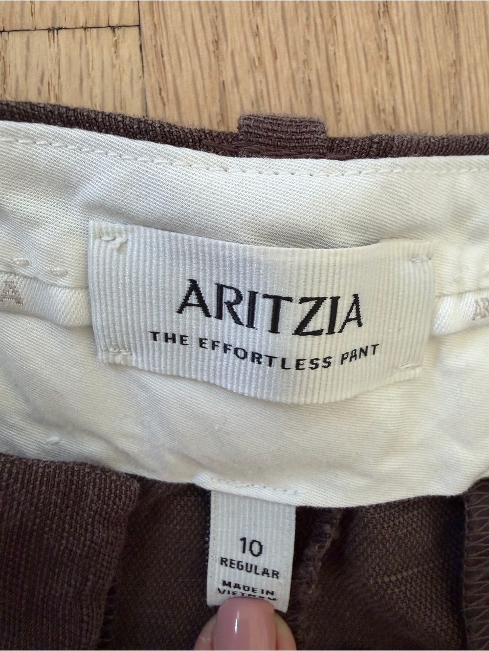 Aritzia Brown Wide-Leg Pleated Trousers - Picture 5 of 6